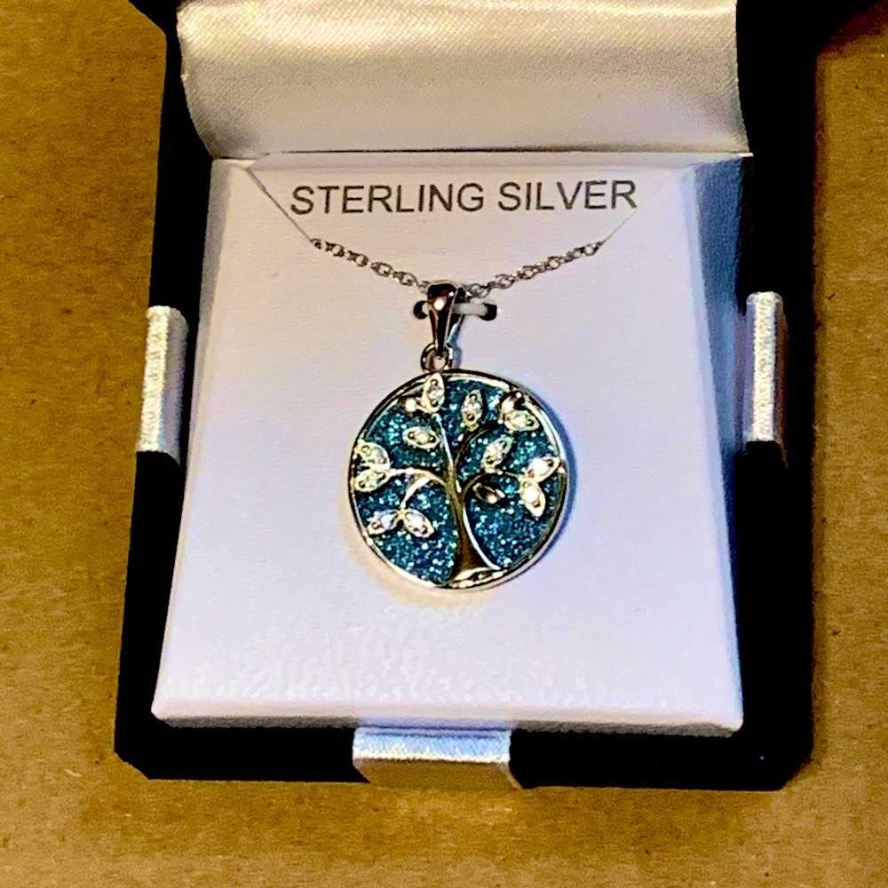 Tree of life pendant and chain